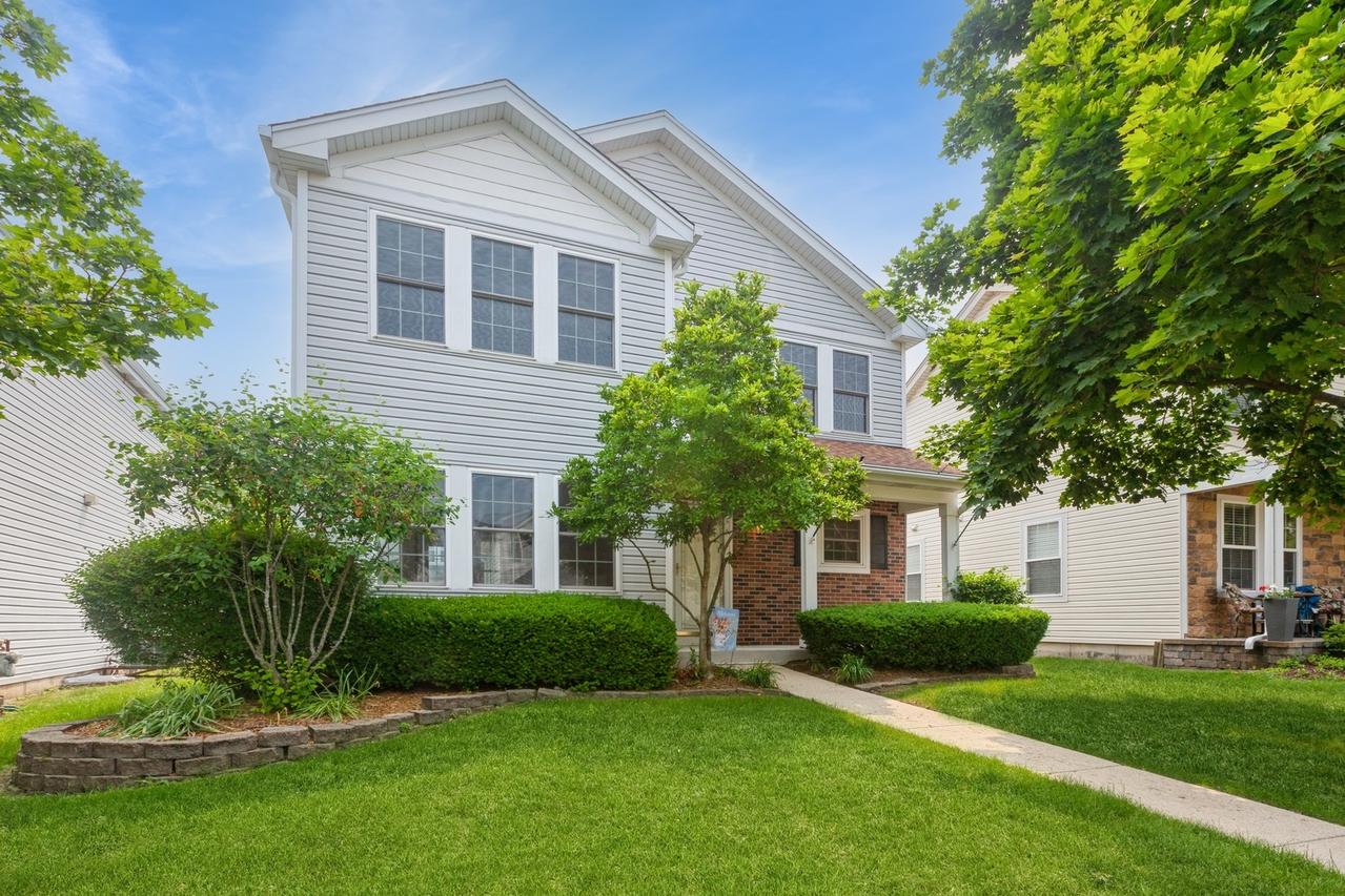 28 Primrose Ln., Oswego, IL 60543