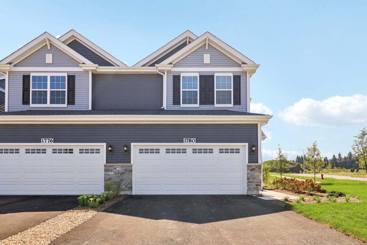 1768 Stable Ln., Aurora, IL 60503