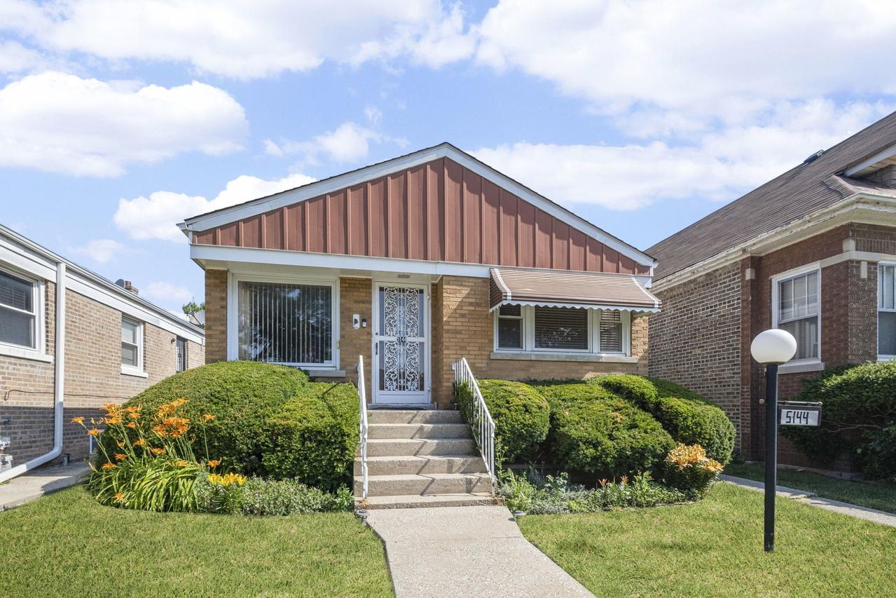 5144 W Saint Paul Ave., Chicago, IL 60639