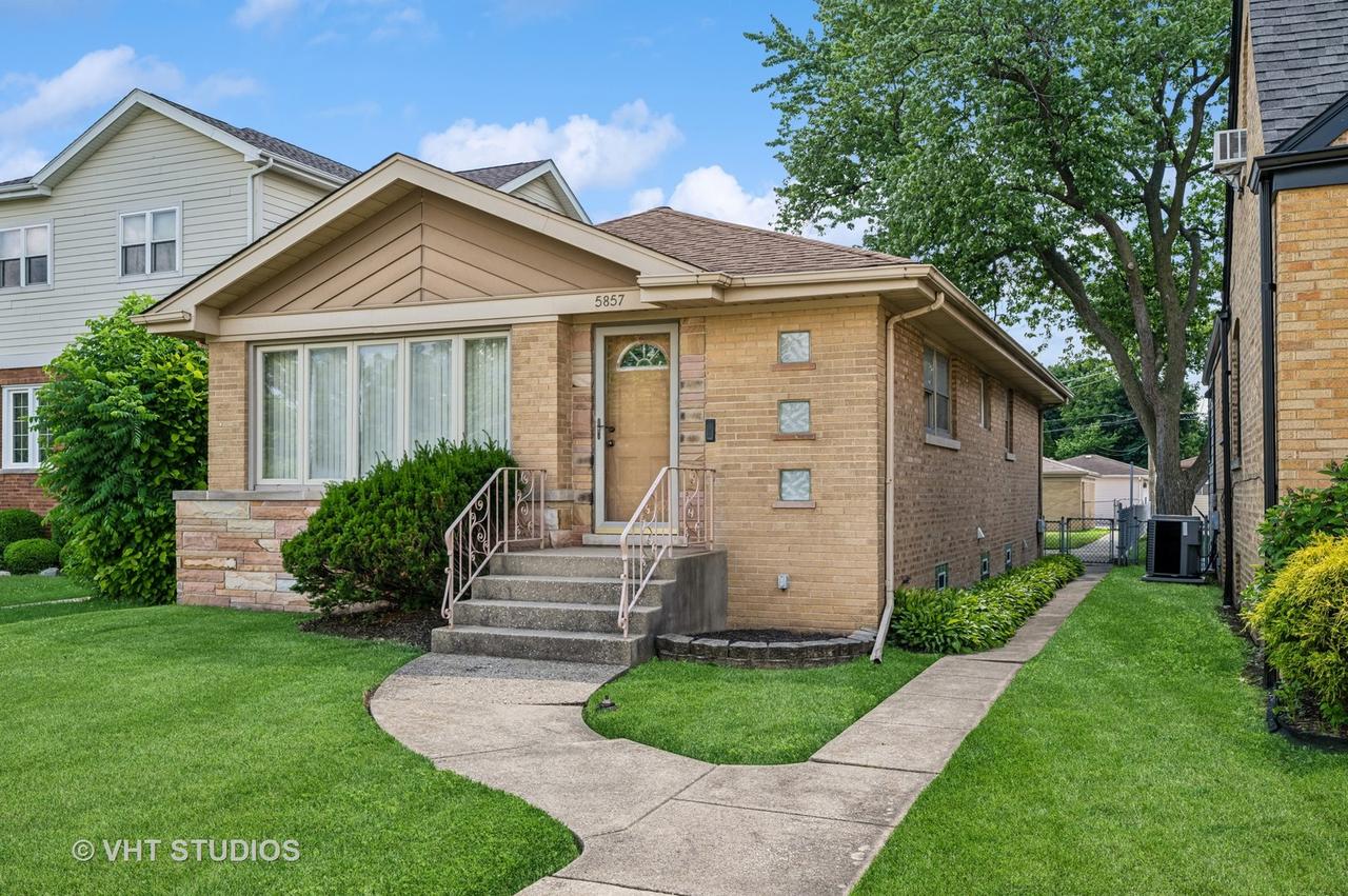 5857 N Central Ave., Chicago, IL 60646
