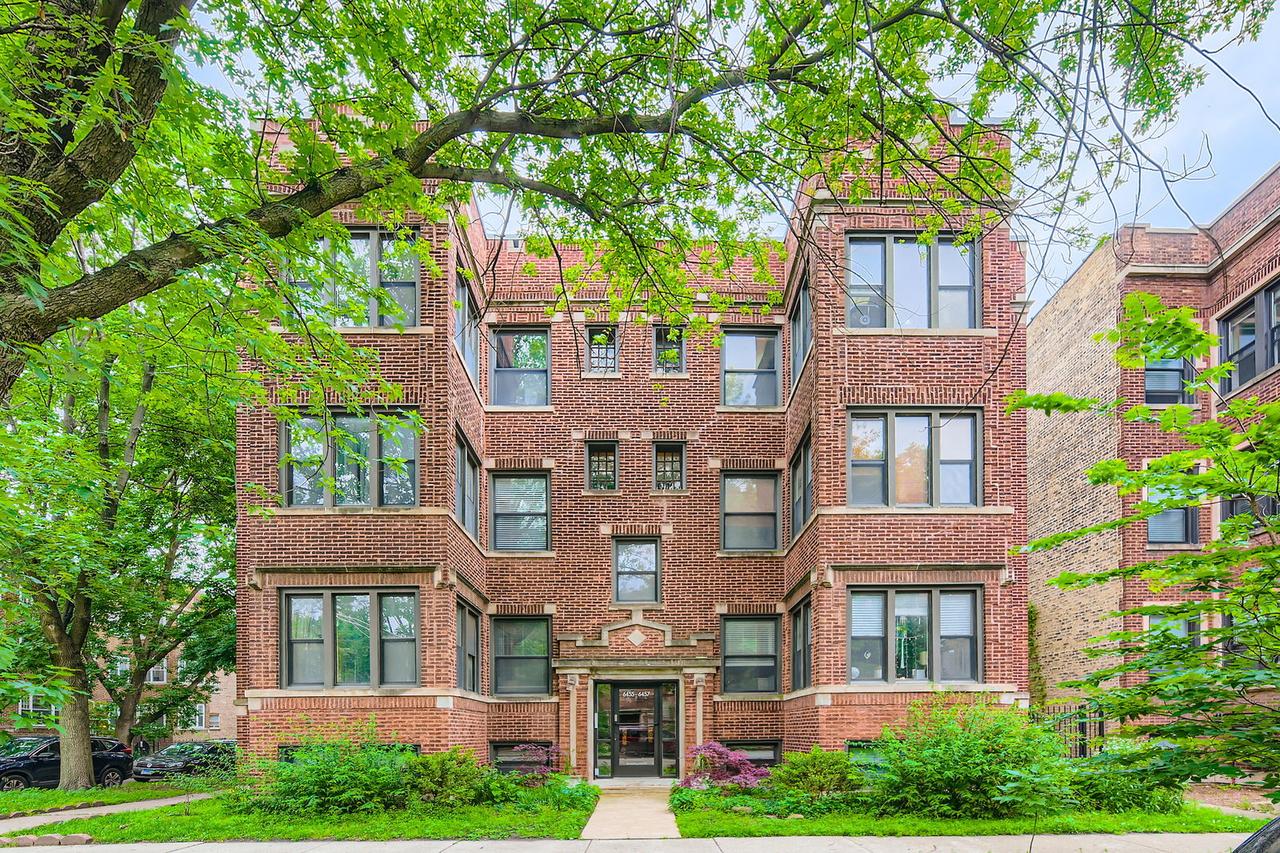 6457 N Bosworth Ave. #2, Chicago, IL 60626