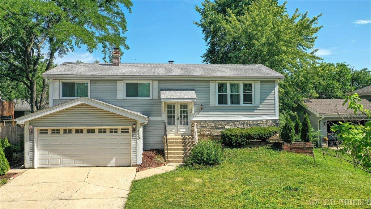 530 Cottonwood Cir., Bolingbrook, IL 60440