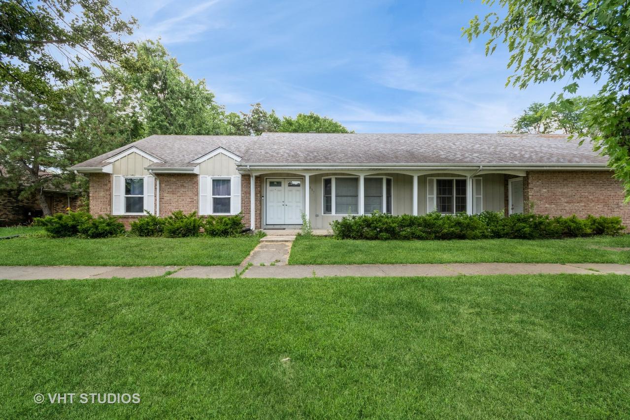 837 Hamlin Ave., Flossmoor, IL 60422