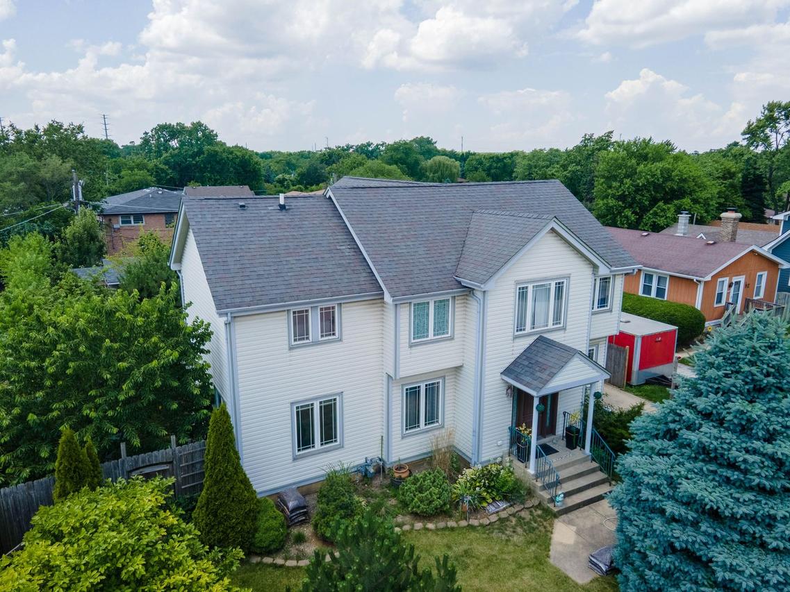 7842 S Blazer Ave., Justice, IL 60458