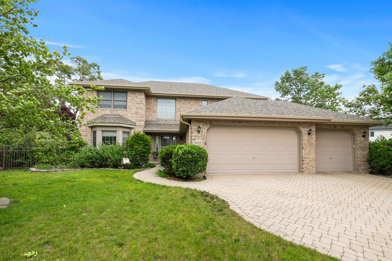 8036 Binford Dr., Orland Park, IL 60462