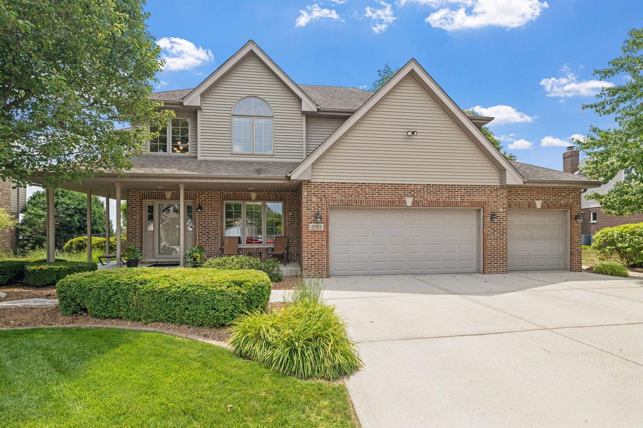 2717 Meadow Path Path, New Lenox, IL 60451