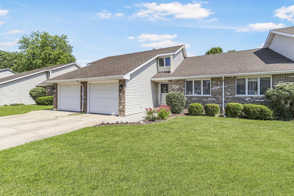 323 Vista Ct. #C, Minooka, IL 60447