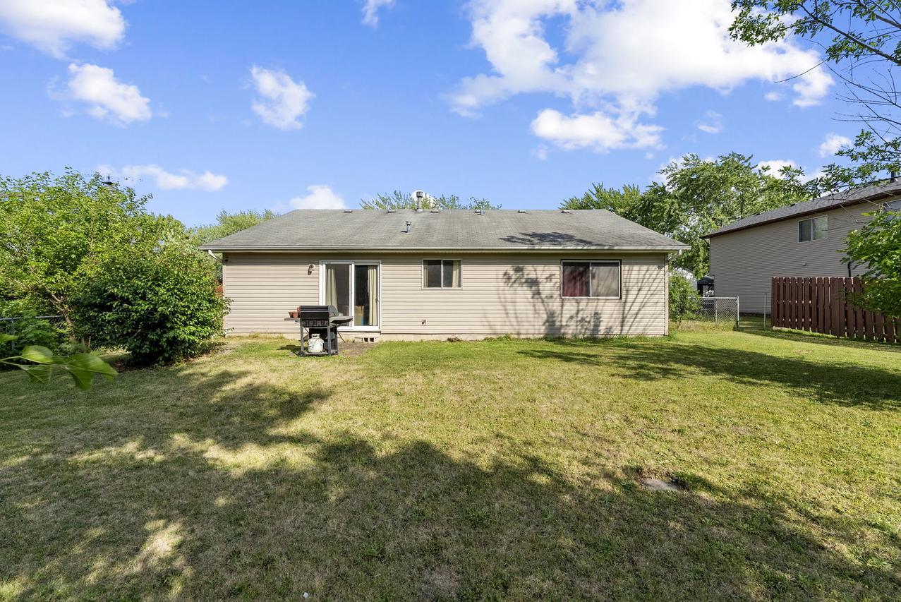 116 Cloverleaf Rd., Matteson, IL 60443