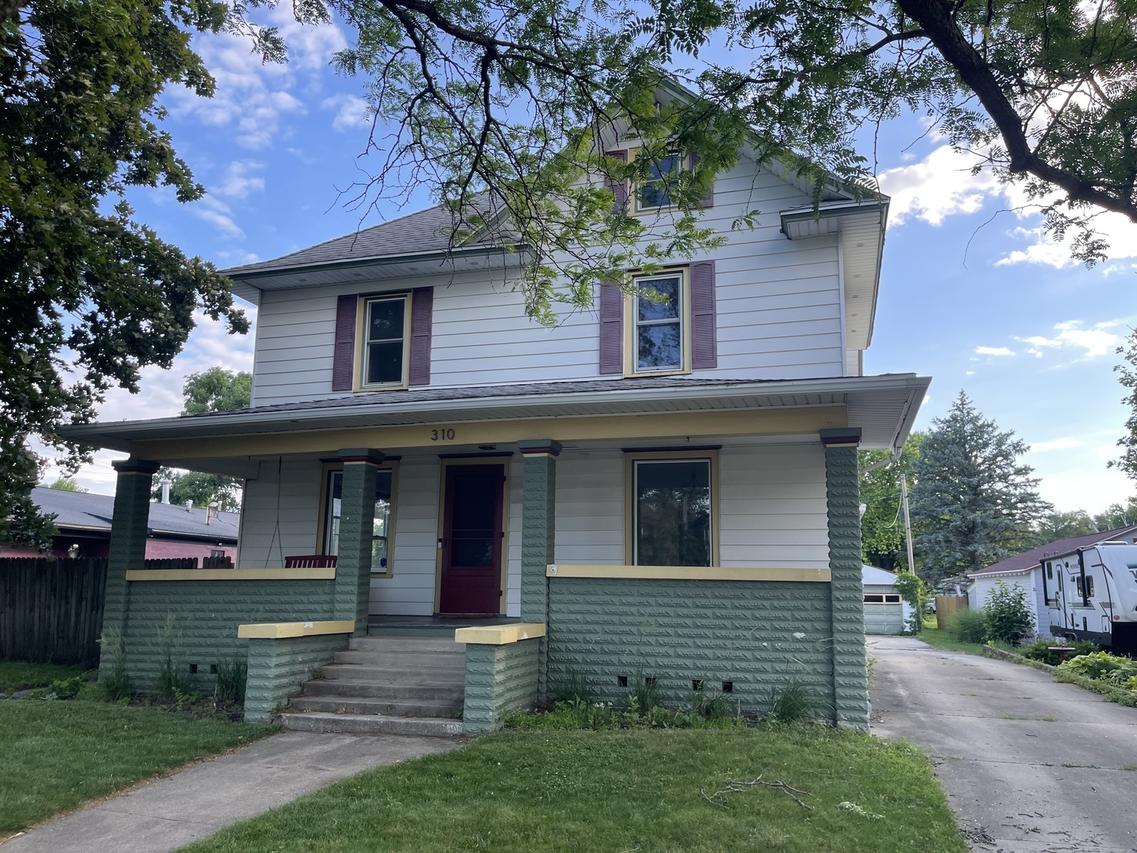 310 E State St., Cherry Valley, IL 61016