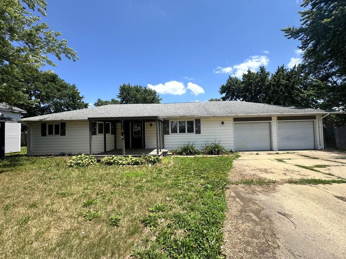 10440 Hussung Dr., Rock Falls, IL 61071