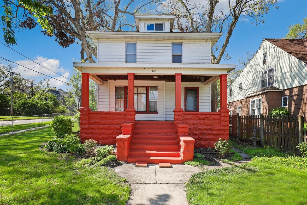 434 4th Ave., Joliet, IL 60433