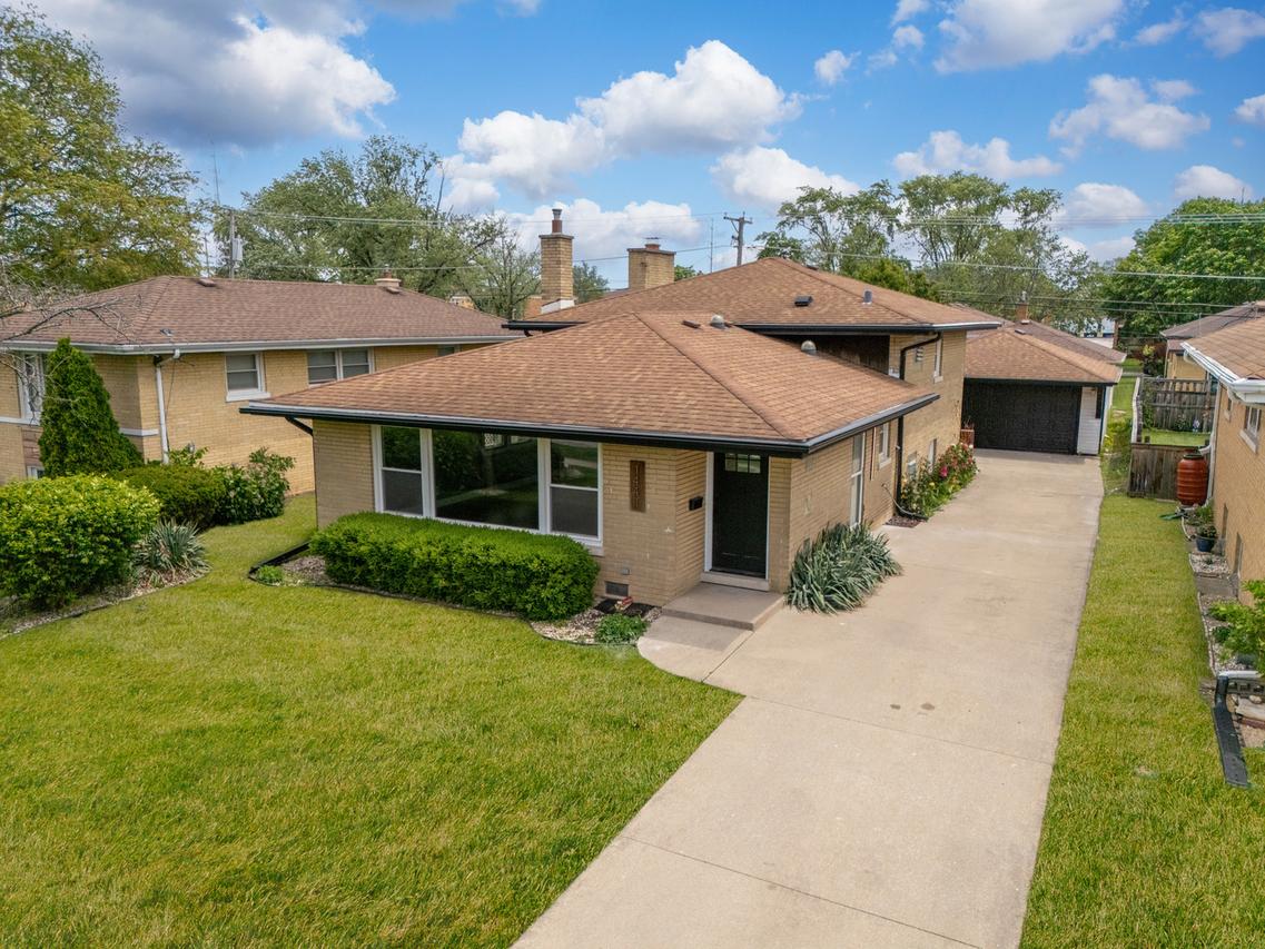 1441 Forest Rd., La Grange Park, IL 60526