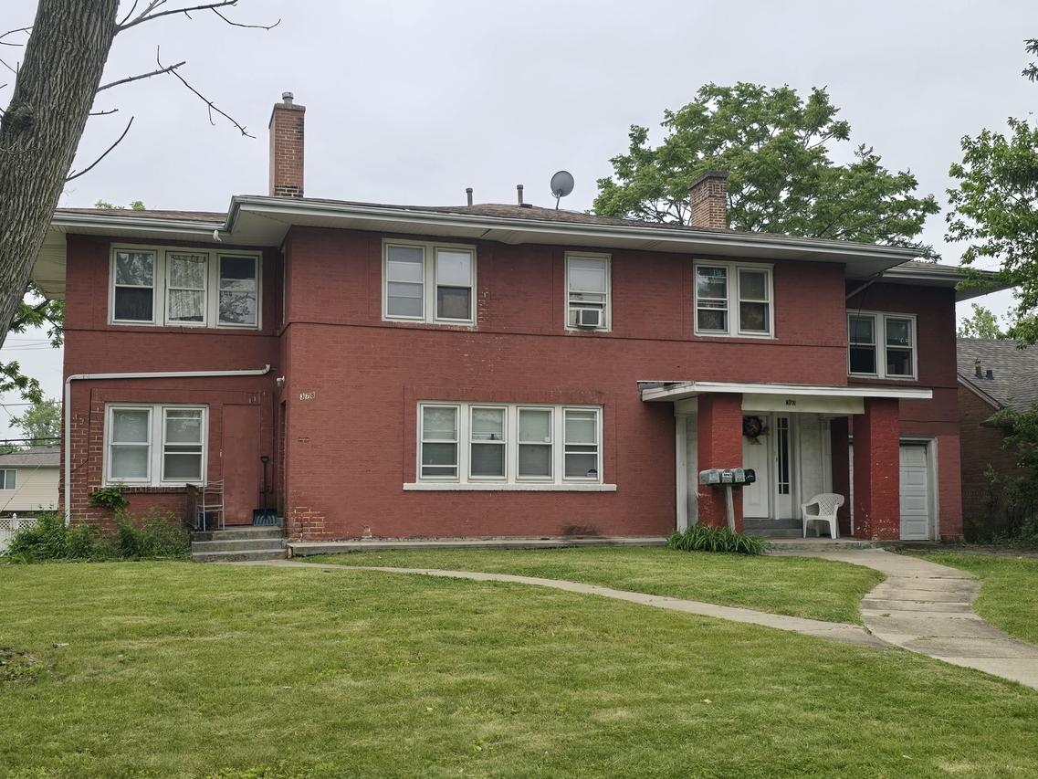 378 W 16th St., Chicago Heights, IL 60411