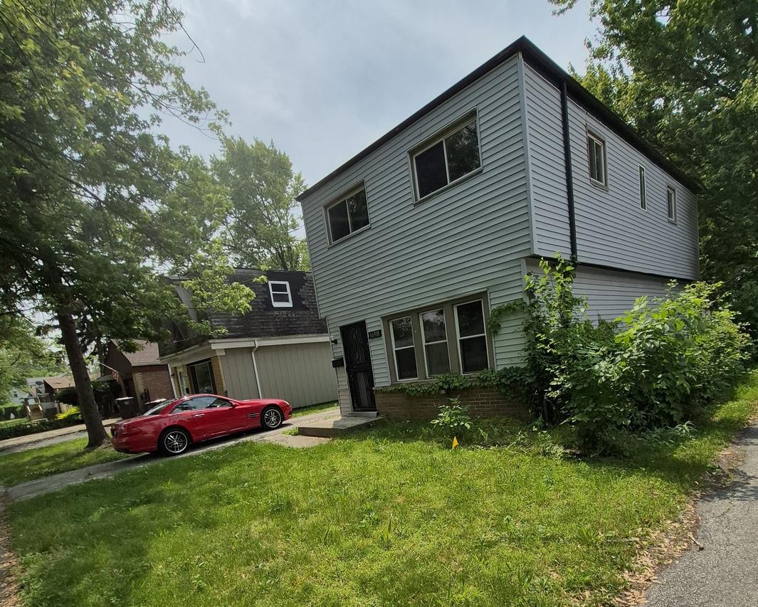 16918 S Orchard Ridge Ave., Hazel Crest, IL 60429