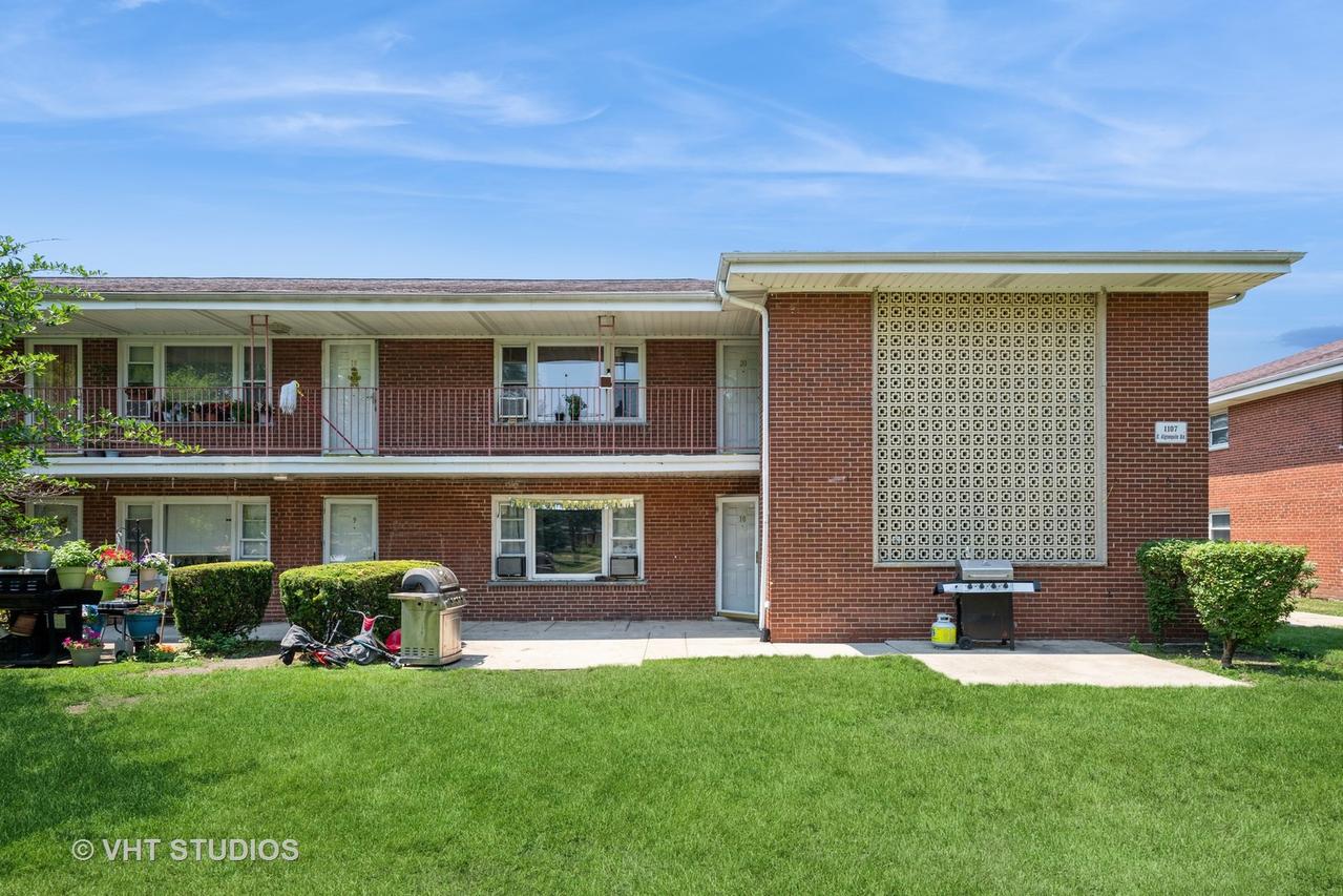 1107 E Algonquin Rd. #19, Arlington Heights, IL 60005