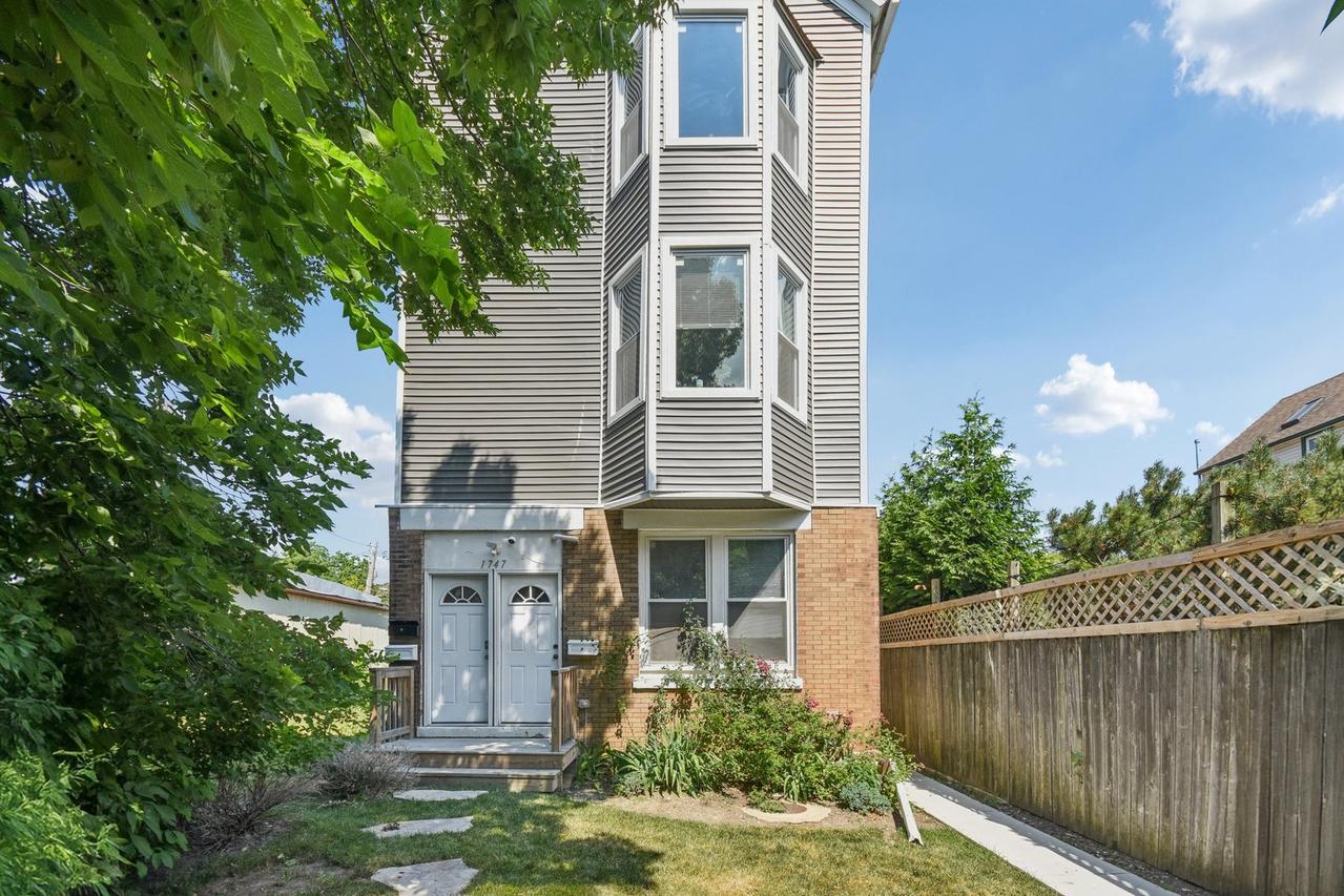 1747 N Spaulding Ave., Chicago, IL 60647