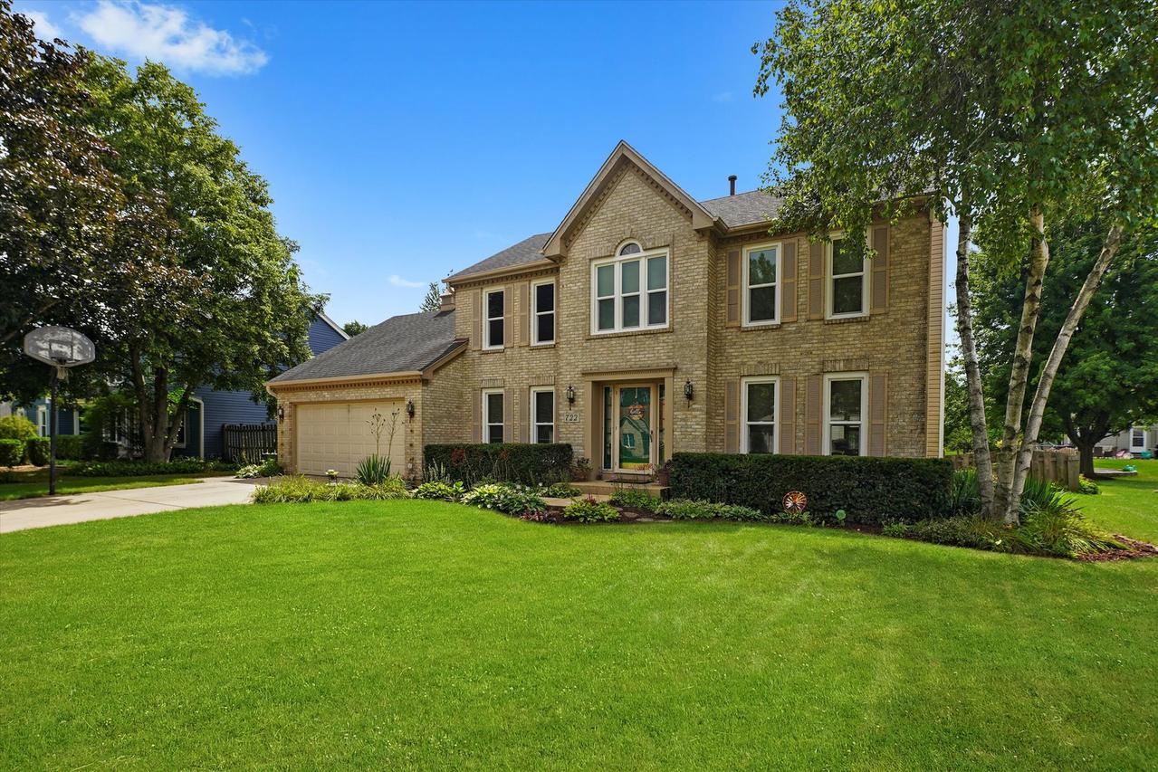 722 Maves Dr., Batavia, IL 60510