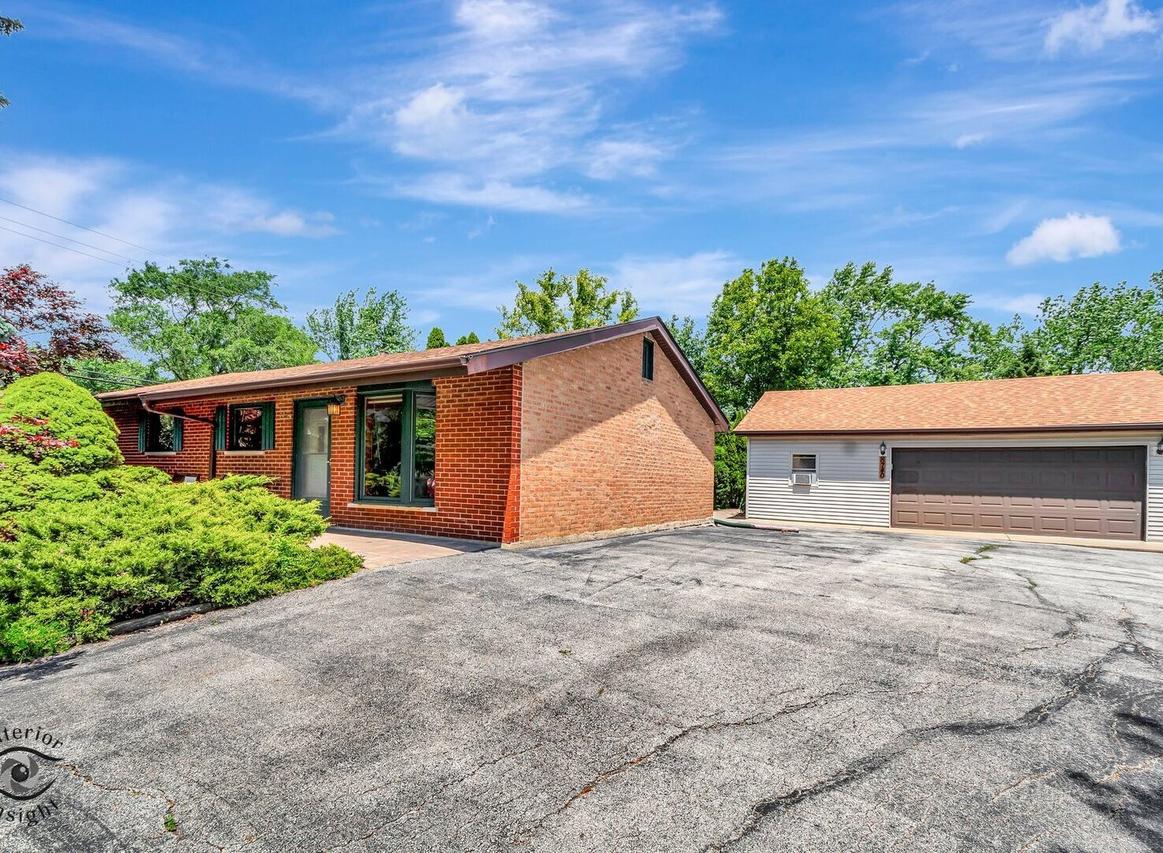 8740 W 161st Pl., Orland Park, IL 60462