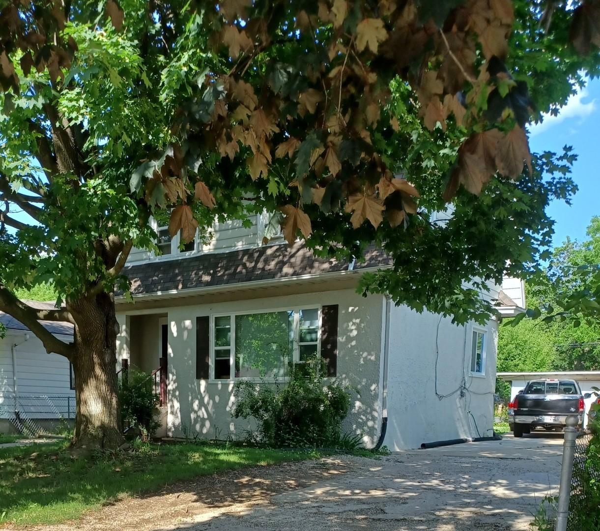 555 Lorraine Ave., Waukegan, IL 60085