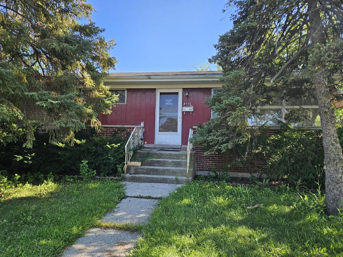 4938 W Randolph St., Hillside, IL 60162
