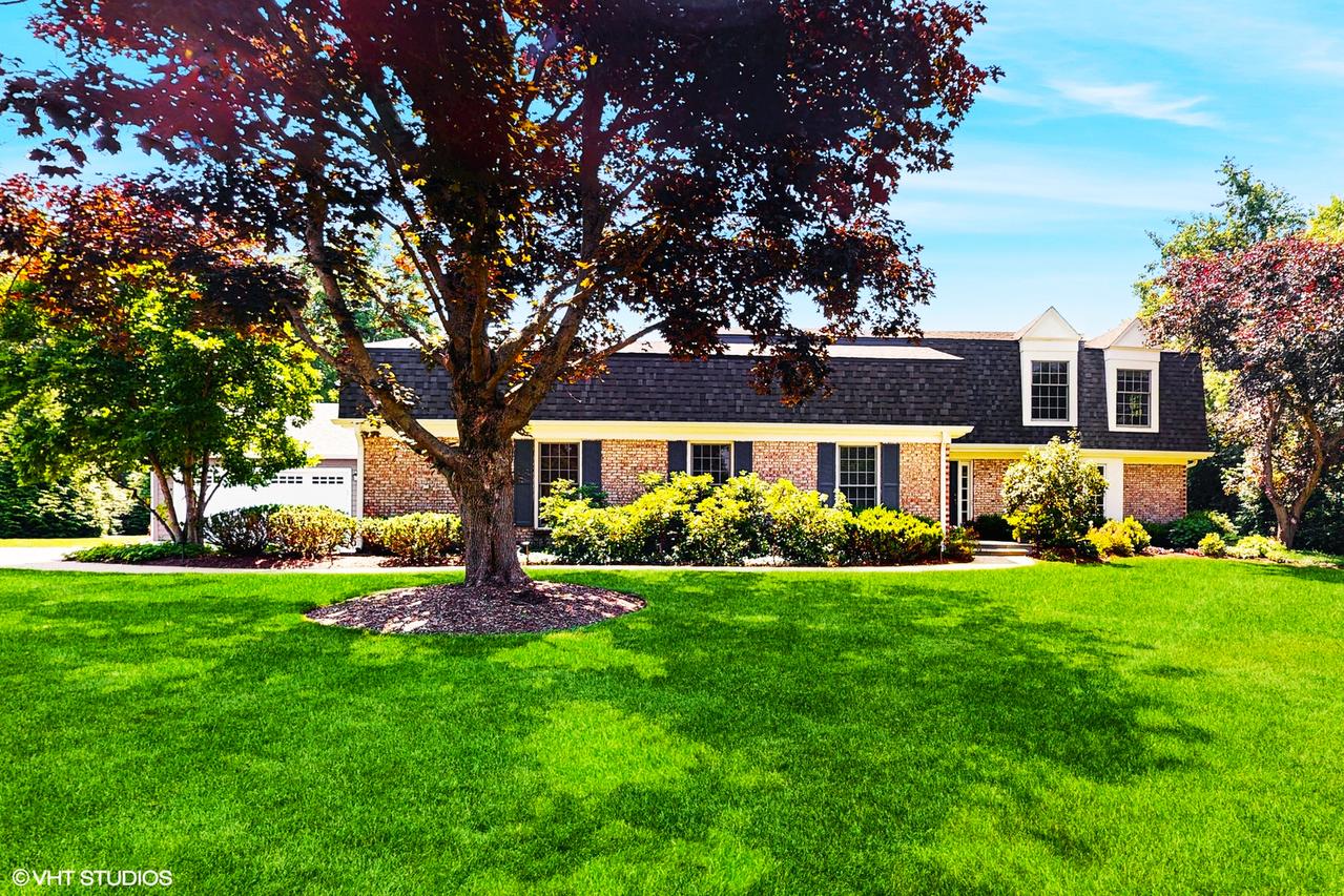 81 Shawford Way, Lake Forest, IL 60045