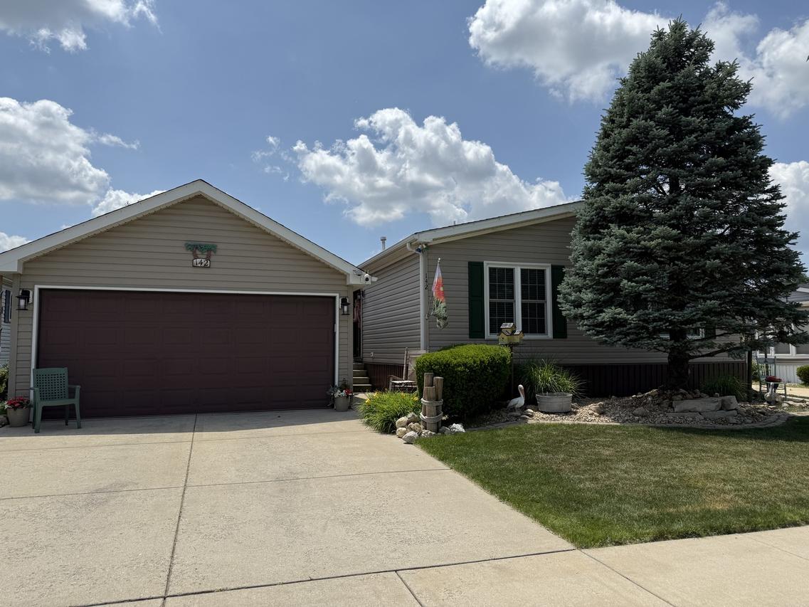 142 Hibiscus Cir., Matteson, IL 60443
