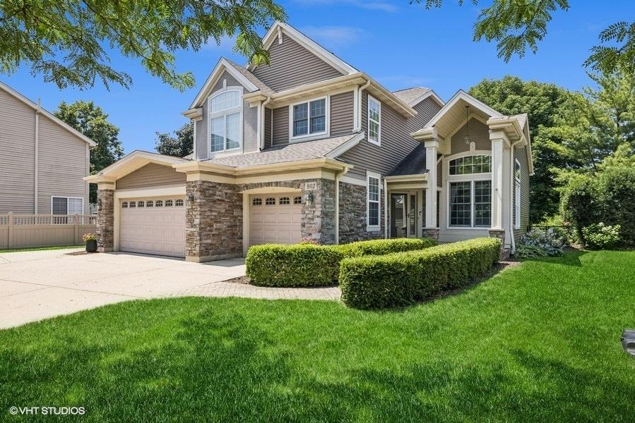 802 Willow Ct., Itasca, IL 60143