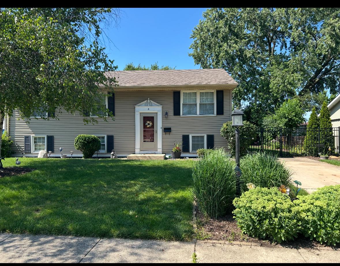 4 Sinde Cir., Romeoville, IL 60446
