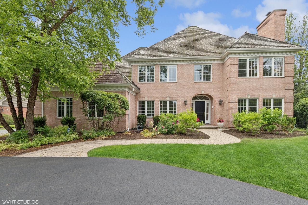 1115 Lawrence Ave., Lake Forest, IL 60045