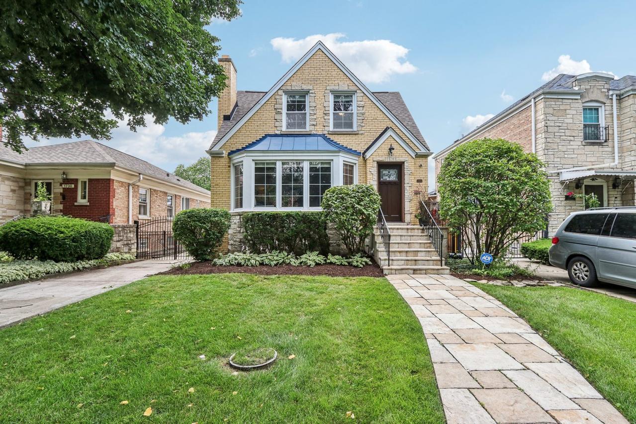 1732 N Nordica Ave., Chicago, IL 60707