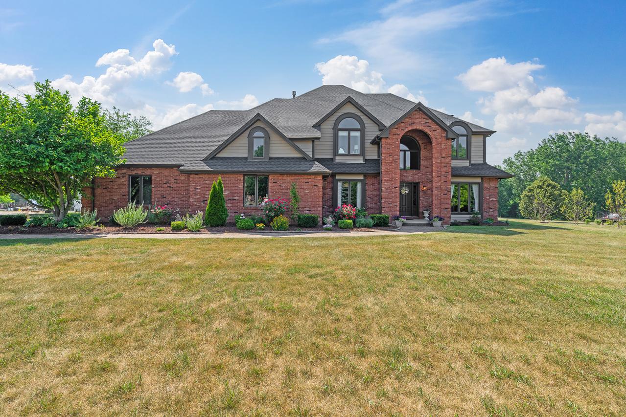 17642 Crystal Lake Dr., Homer Glen, IL 60491
