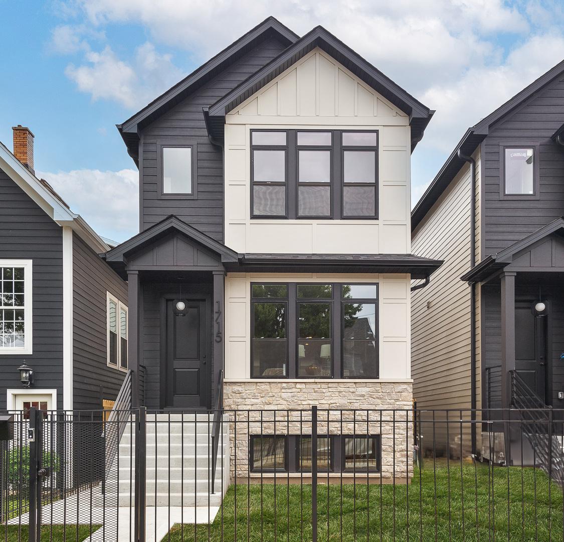 1719 W Foster Ave., Chicago, IL 60640