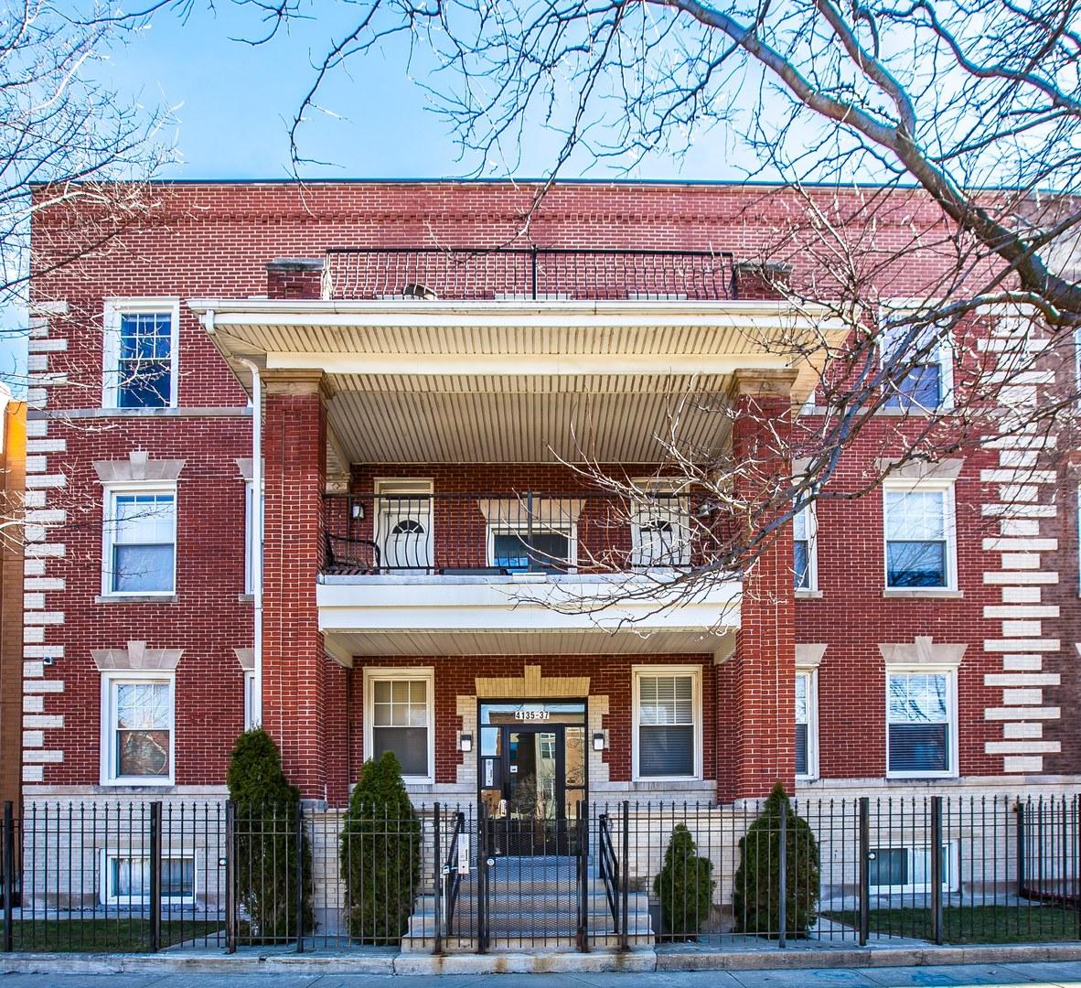 4137 S Prairie Ave. #1S, Chicago, IL 60653