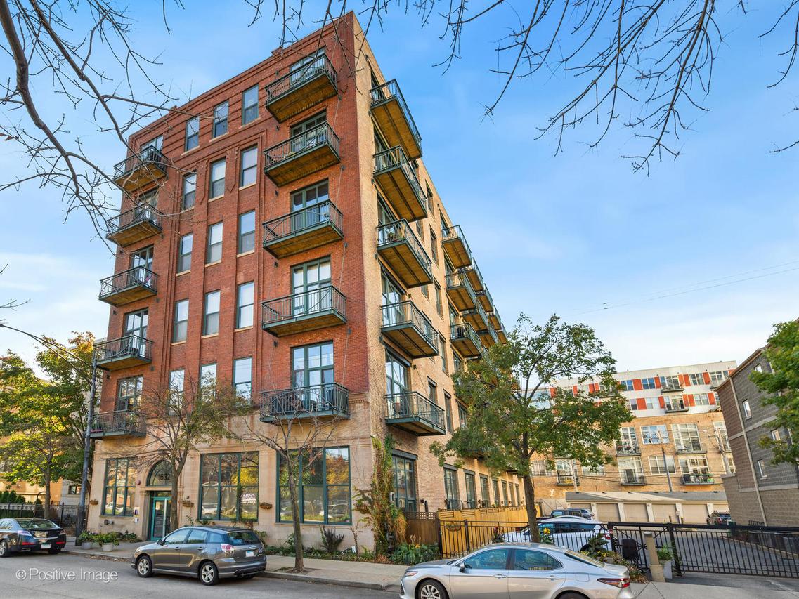 1632 S Indiana Ave. #304, Chicago, IL 60616