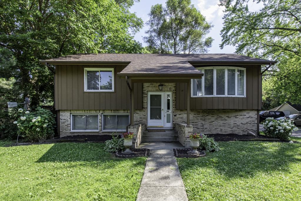26645 W Oakwood Dr., Ingleside, IL 60041
