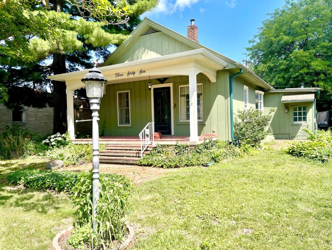 345 9th St., Lasalle, IL 61301