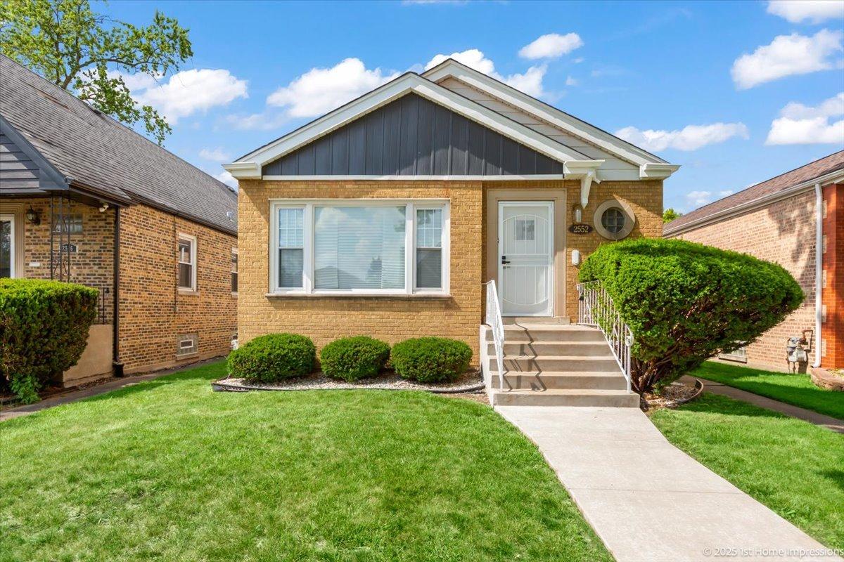 2552 W 117th Pl., Chicago, IL 60655