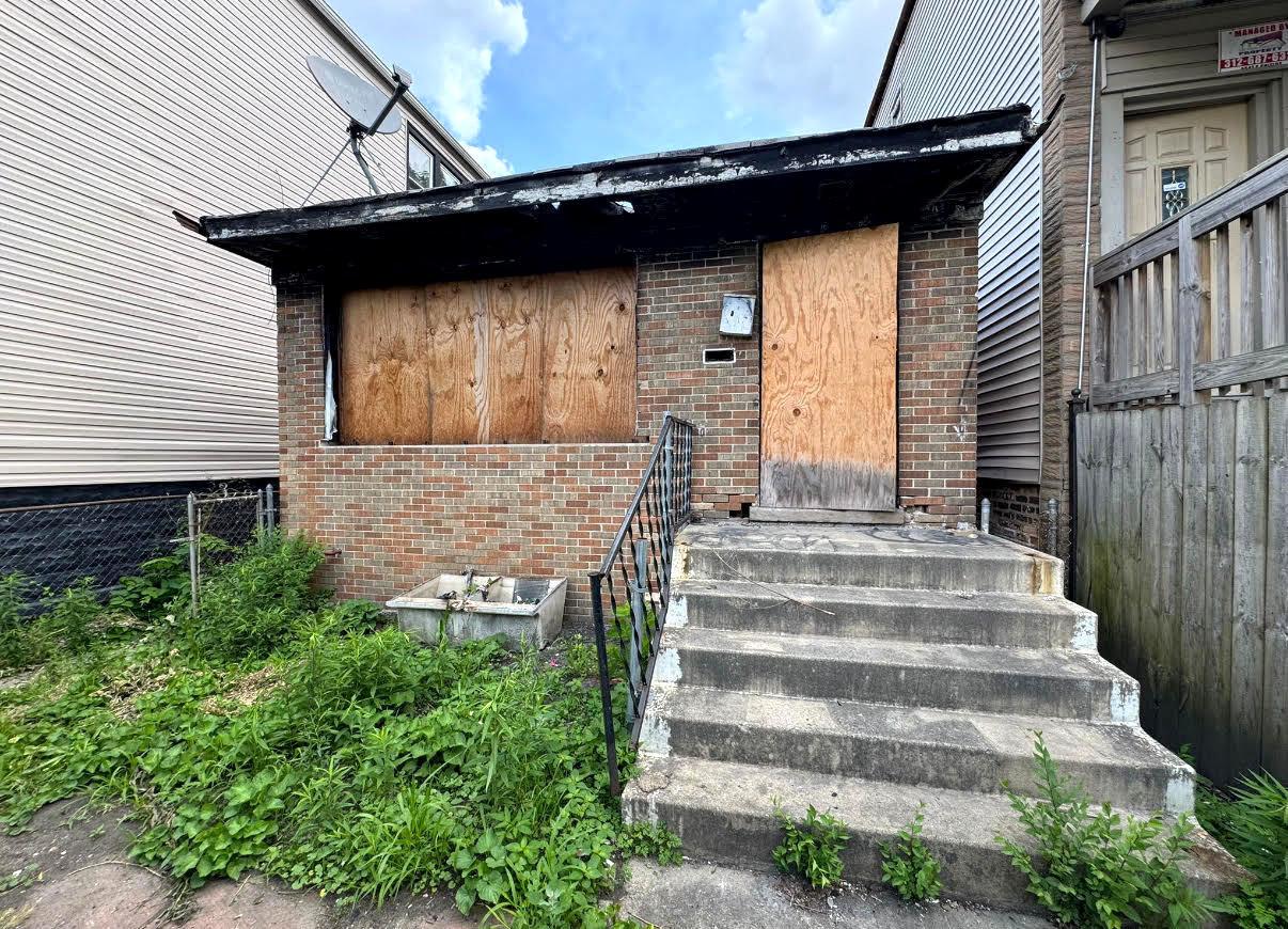 5545 S Shields Ave., Chicago, IL 60621