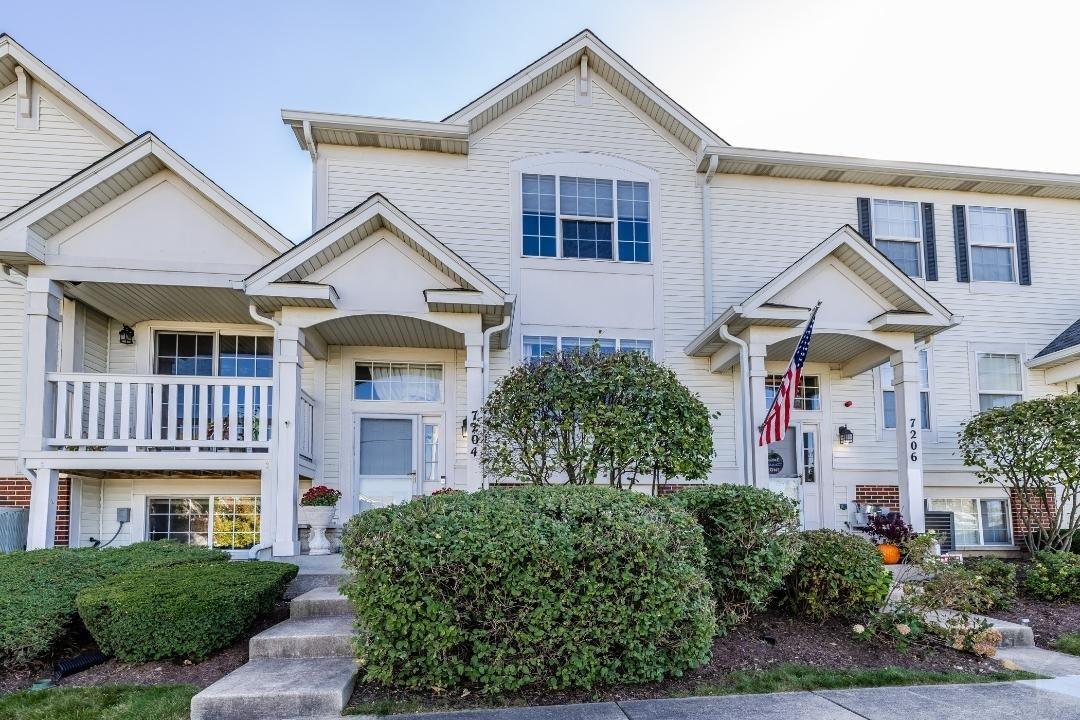 7204 Flagg Creek Dr., Indian Head Park, IL 60525