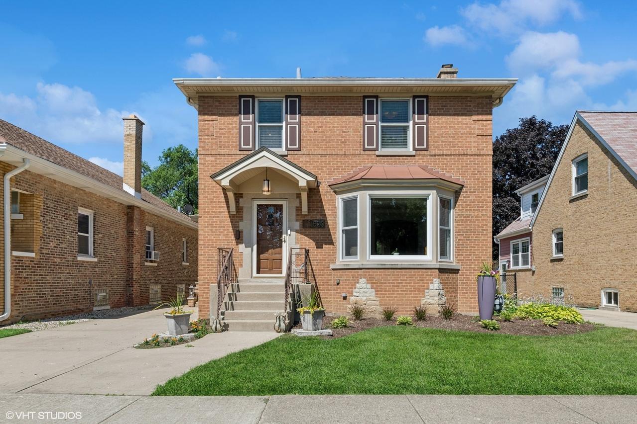 1820 N 75th Ct., Elmwood Park, IL 60707