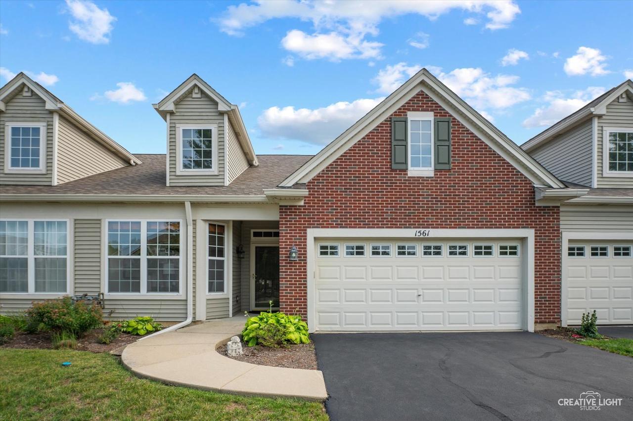 1561 Catalina Ln., Aurora, IL 60504