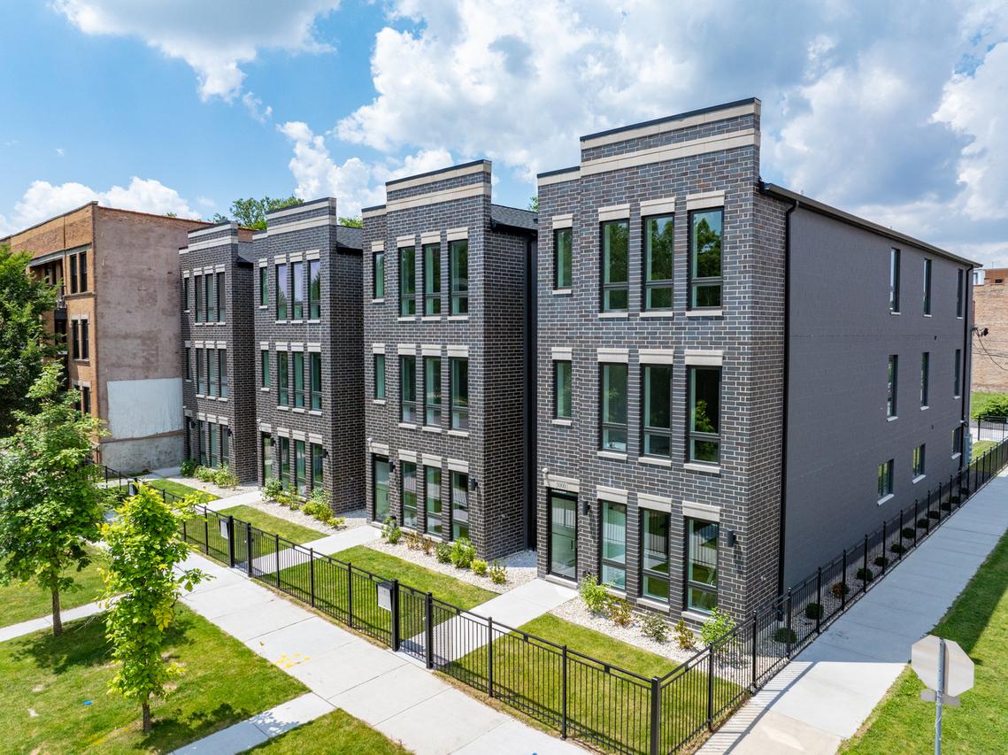 5000 S Prairie Ave., Chicago, IL 60615