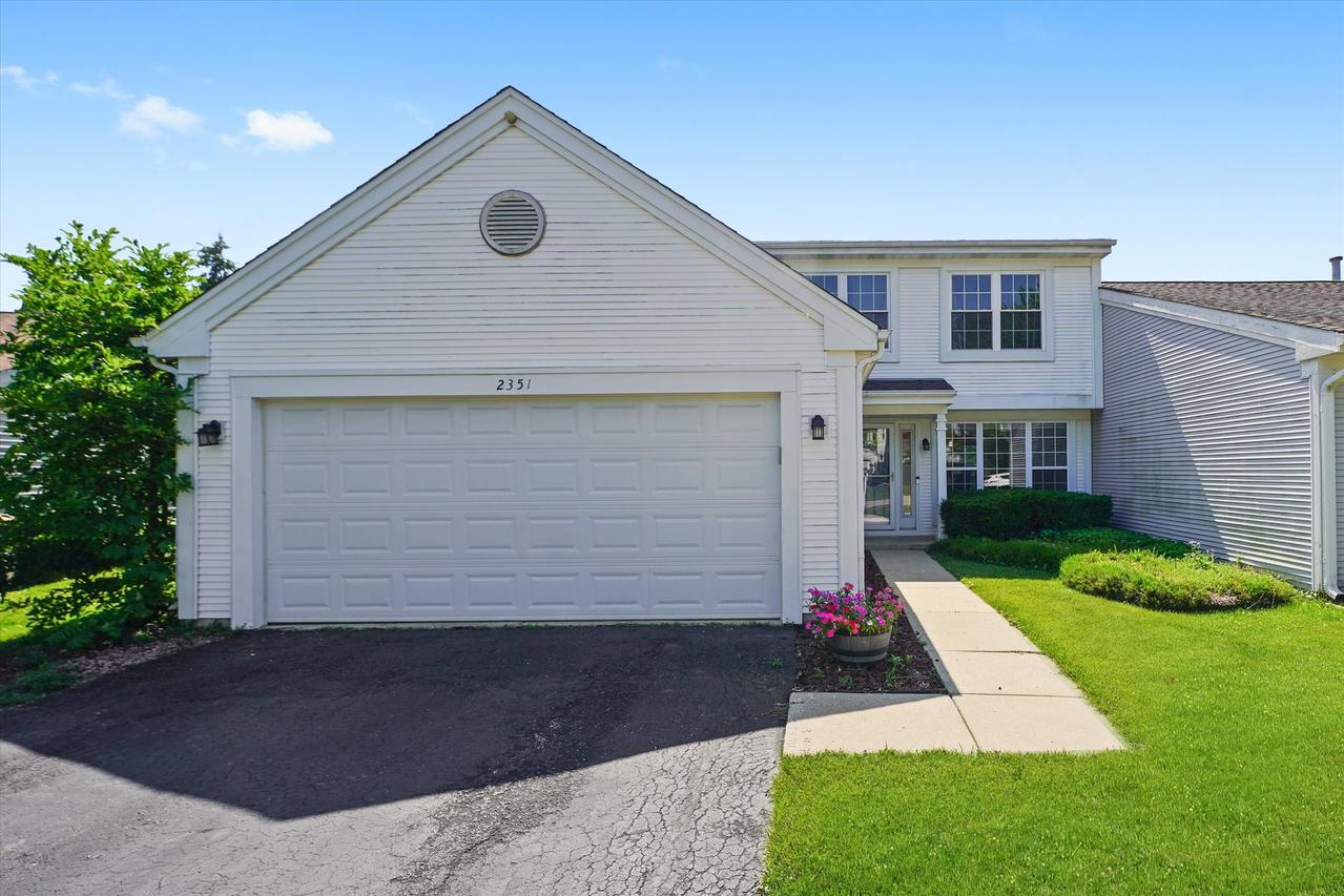 2351 Masters Ln., Round Lake Beach, IL 60073