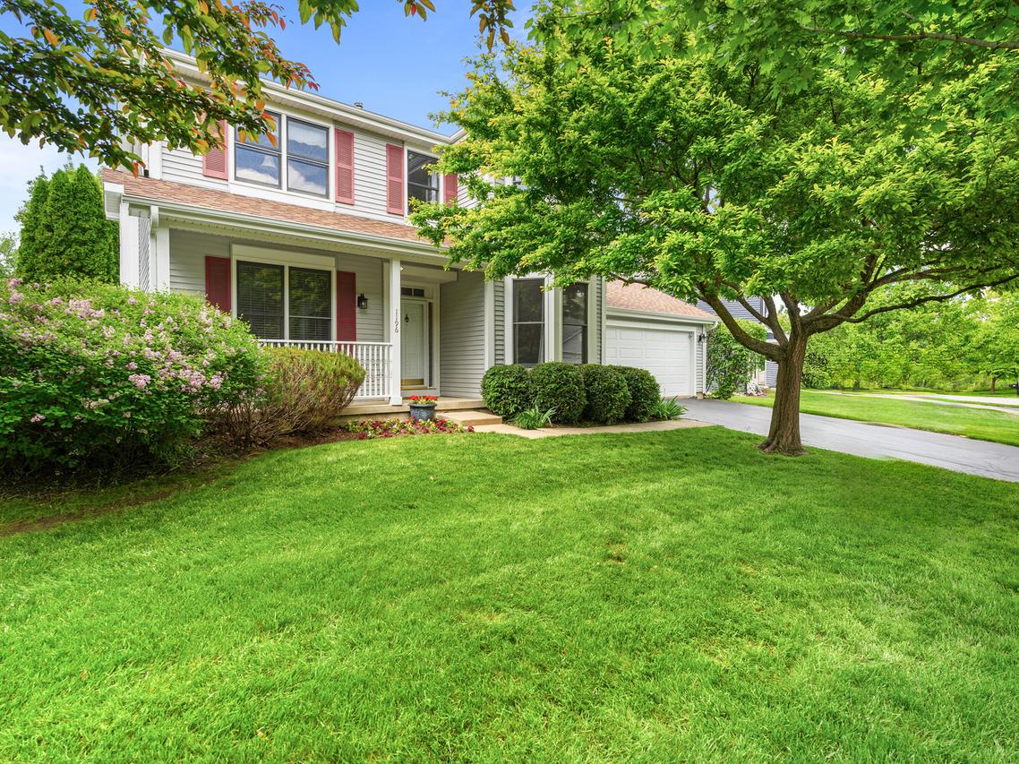 1196 Edgewater Ln., Antioch, IL 60002