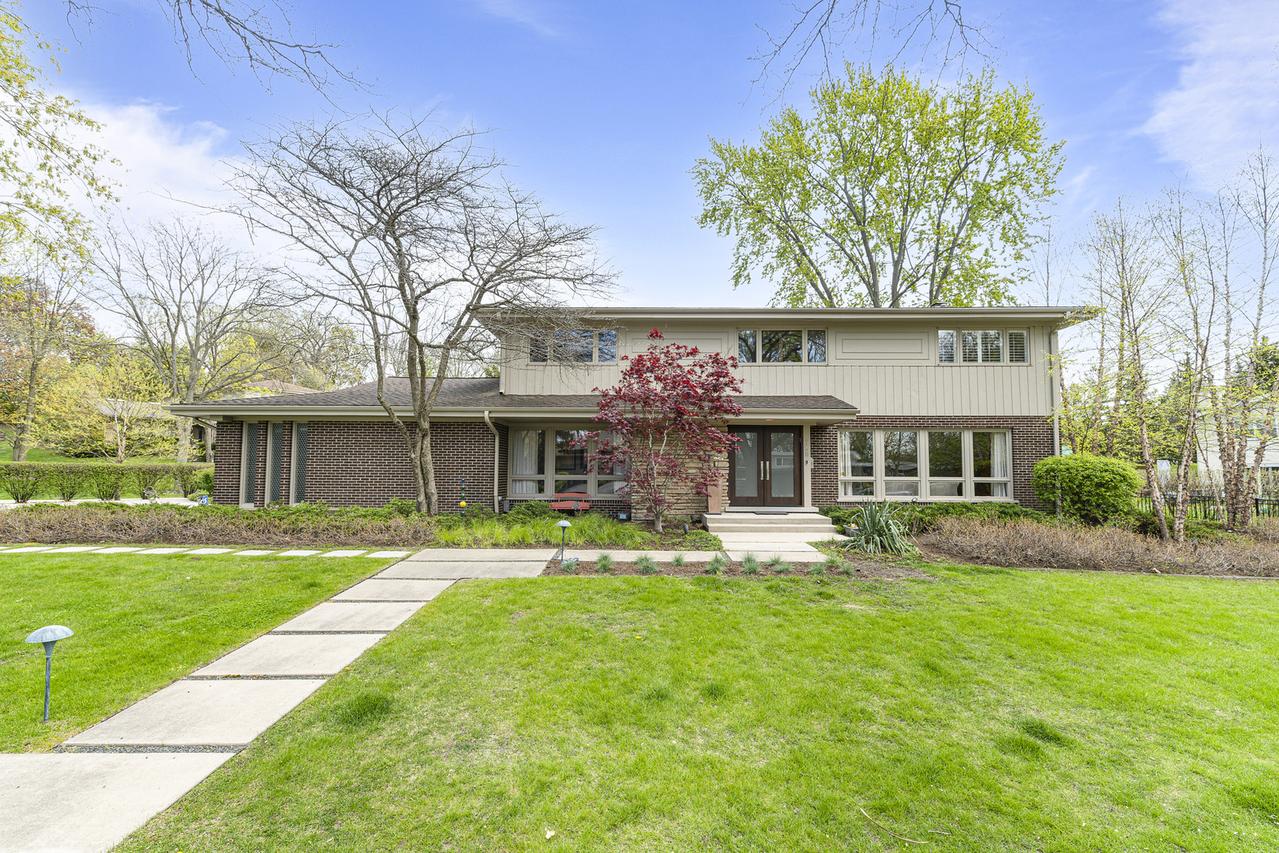 780 Highland Pl., Highland Park, IL 60035