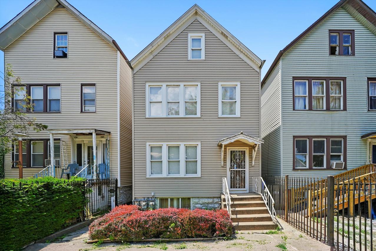 4852 S Wood St., Chicago, IL 60609