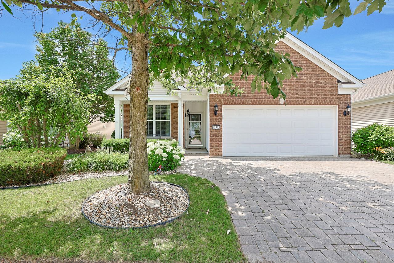 13343 Bluebird Ln., Huntley, IL 60142