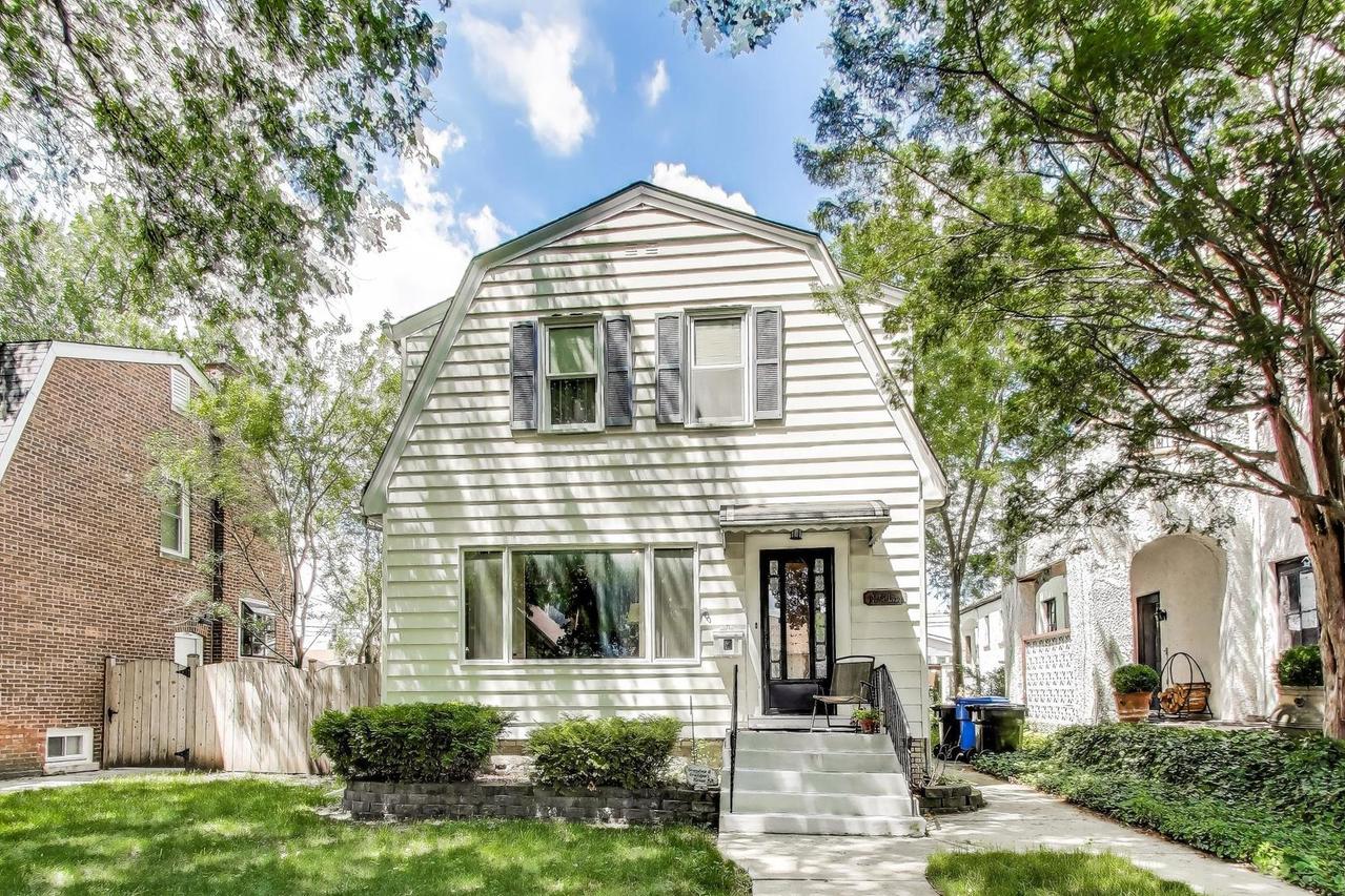 5226 N New England Ave., Chicago, IL 60656