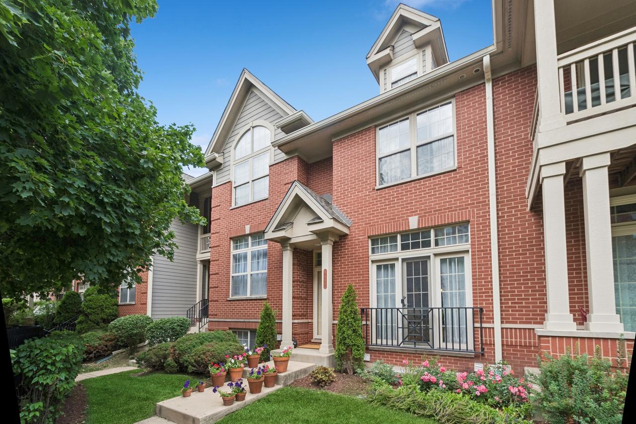 8457 Callie Ave., Morton Grove, IL 60053