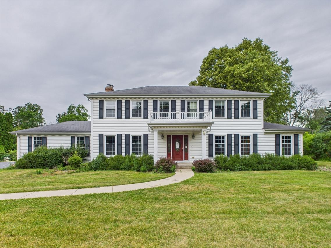 558 Saint Andrews Ln., Inverness, IL 60067